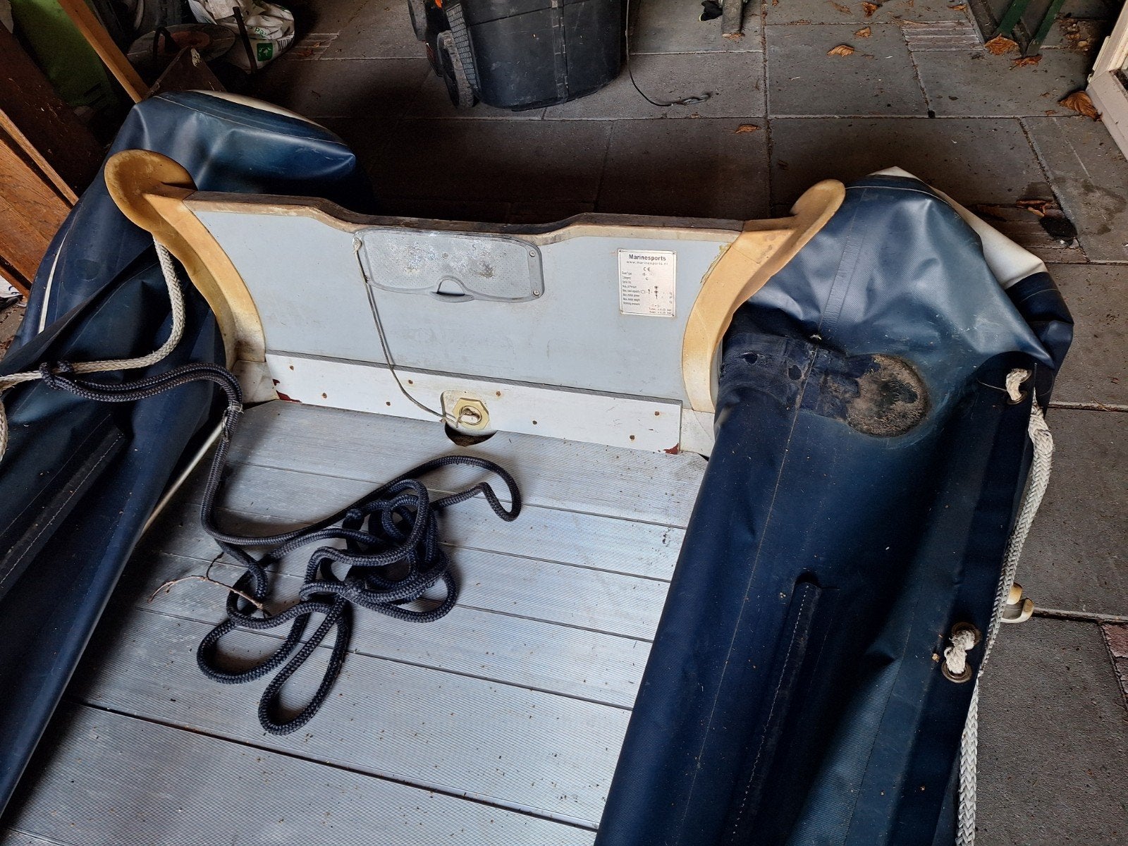 Marinesports boot bootje met wat werk.
aluminium bodem, Watersport en Boten, Ophalen of Verzenden, Motorboot
