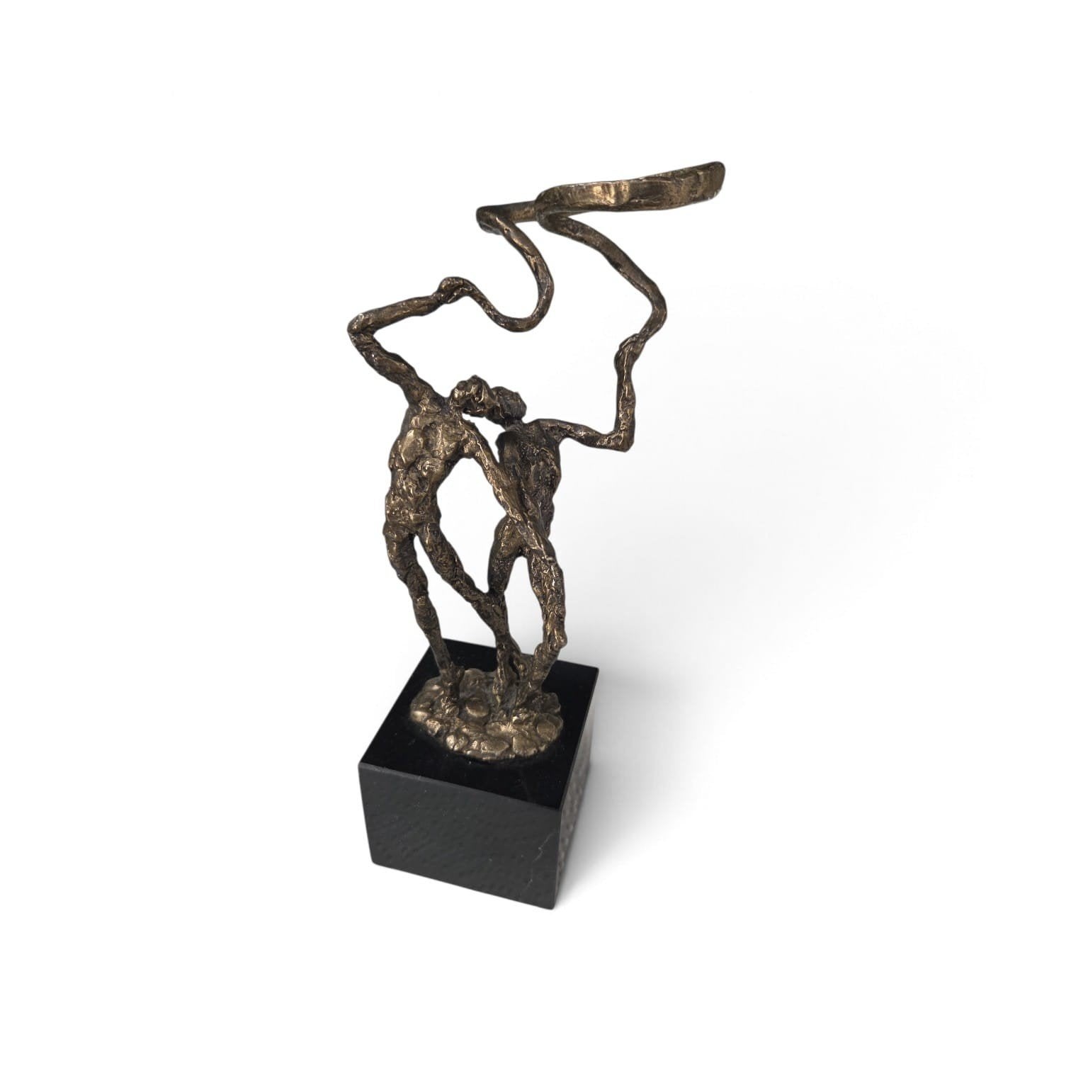 Bronzen beeld van twee dansende figuren op marmeren sokkel, Groep mensen, Gepatineerd, Ophalen of Verzenden, Brons