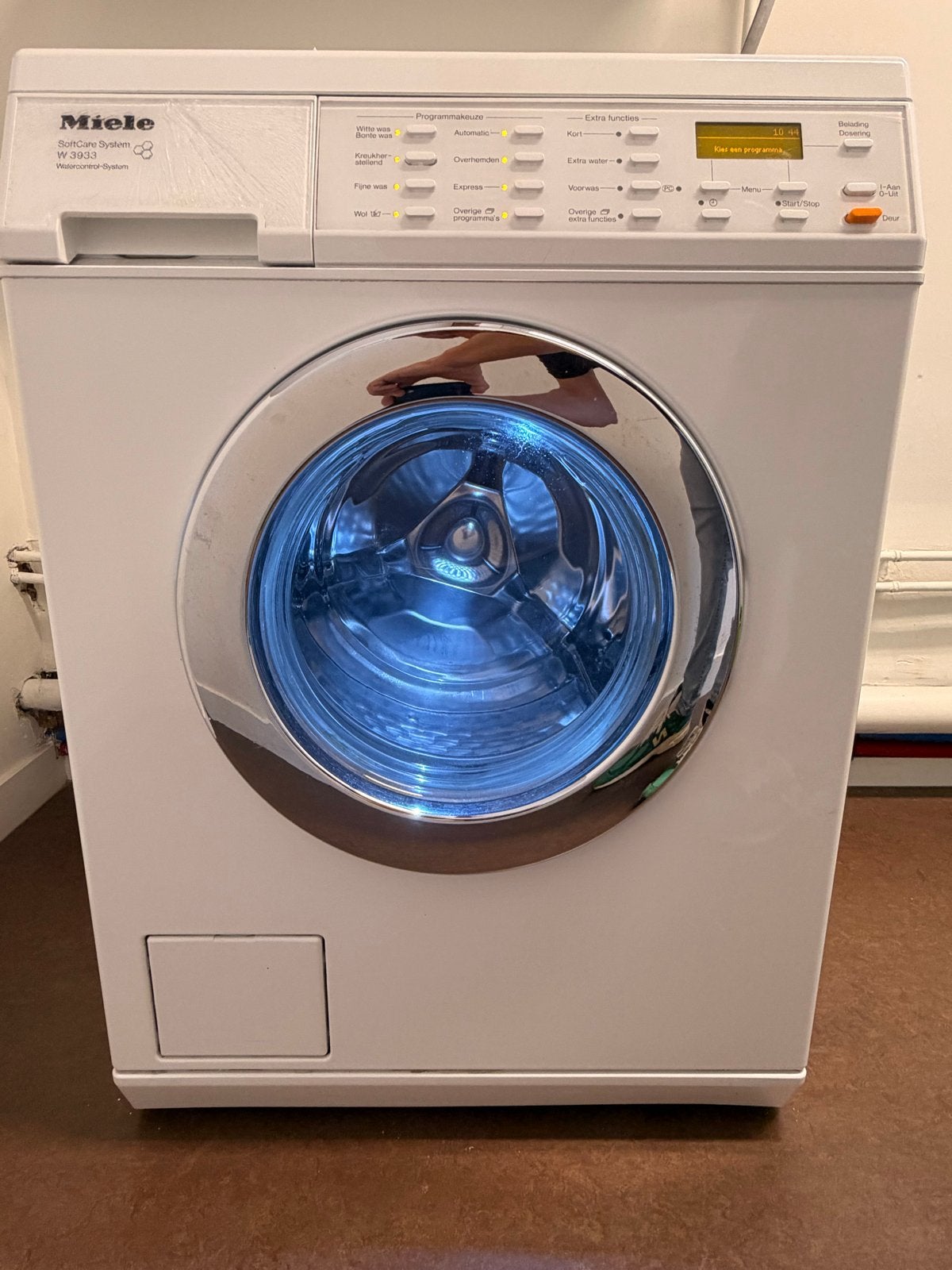 Miele Wasmachine W-3933, 1600 toeren, goed onderhouden, Gebruikt, Ophalen of Verzenden, 1600 toeren of meer, Voorlader