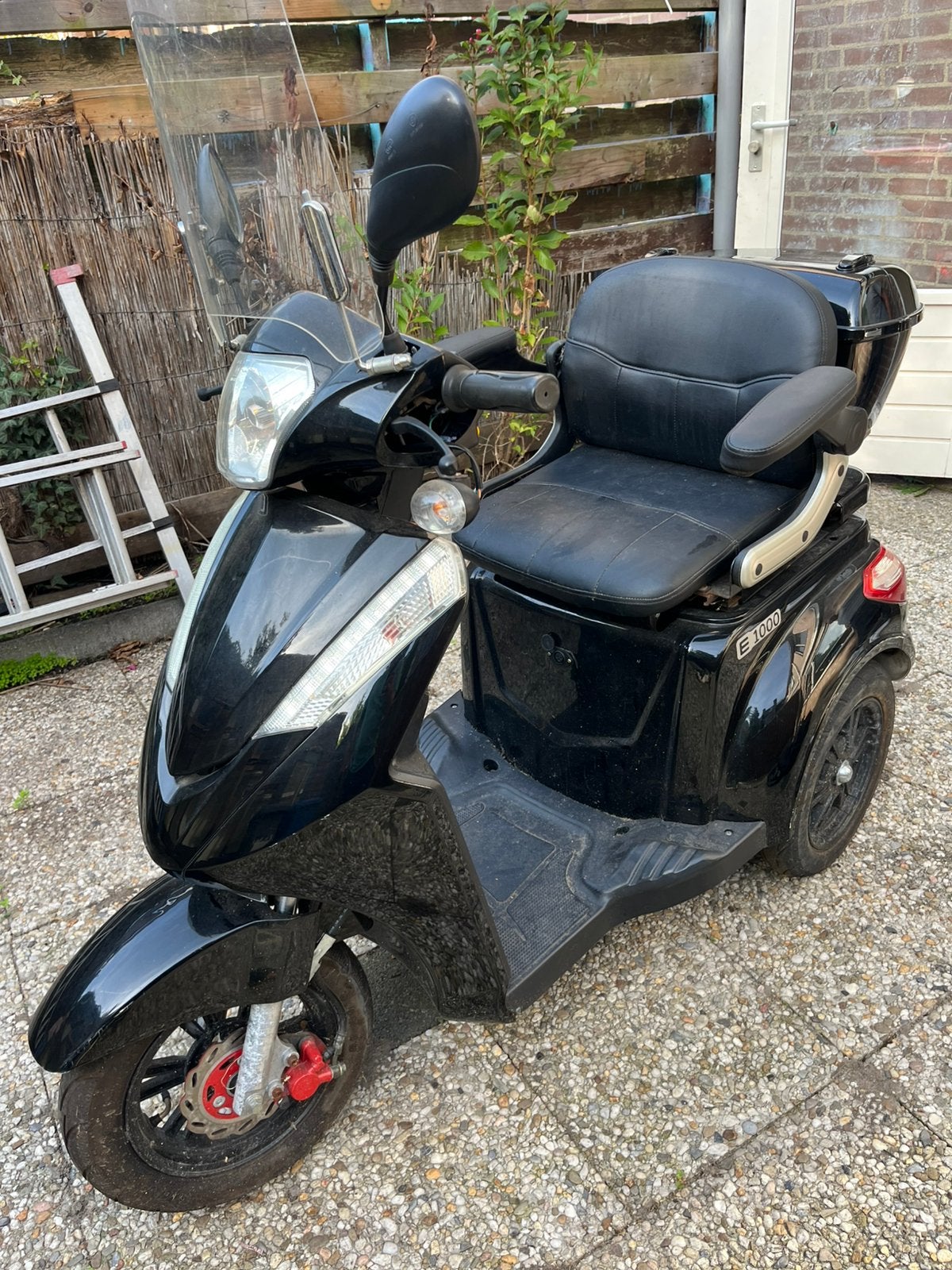 IVA E1000 scootmobiel, Ophalen, Zo goed als nieuw