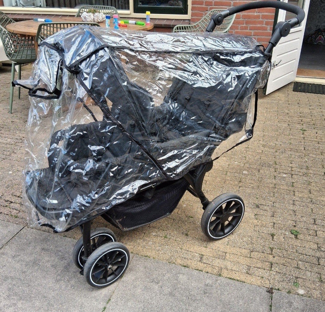 Zwarte Duowagen Deryan met Regenhoes - Zo goed als nieuw, Kinderen en Baby's, Duowagen, Zo goed als nieuw, Combiwagen, Ophalen