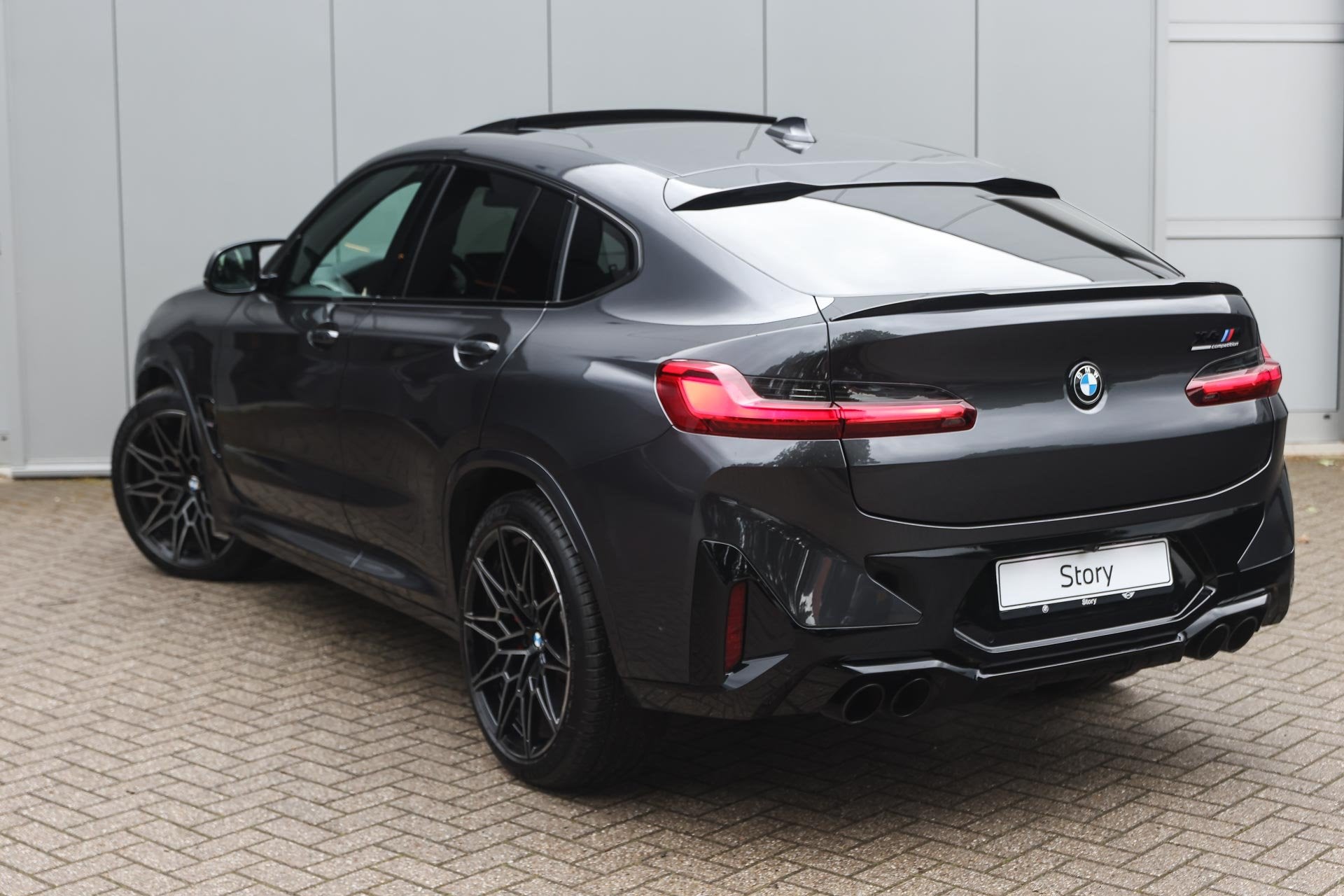 BMW X4 M Competition Automaat / Panoramadak / Trekhaak / M S, Auto's, BMW, 12 maanden, Gebruikt, Leder, Bedrijf