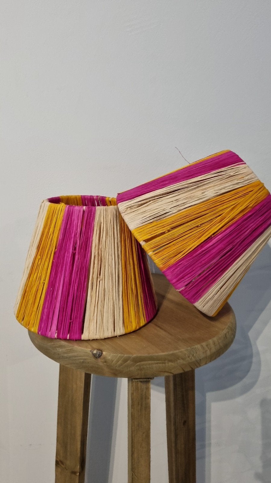 Kleurrijke lampenkap set van raffia - Handgemaakt, Ophalen of Verzenden, Zo goed als nieuw, Crème, Overige vormen