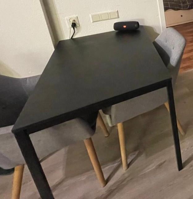 Eettafel + 2 stoelen | GRATIS ophalen 3 mei!, Ophalen, Gebruikt