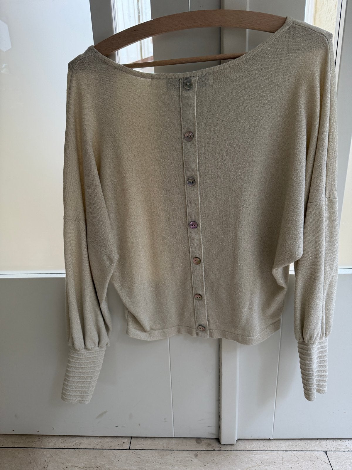Nukus top maat S, zo goed als nieuw, Ophalen of Verzenden, Zo goed als nieuw, Maat 36 (S), Beige
