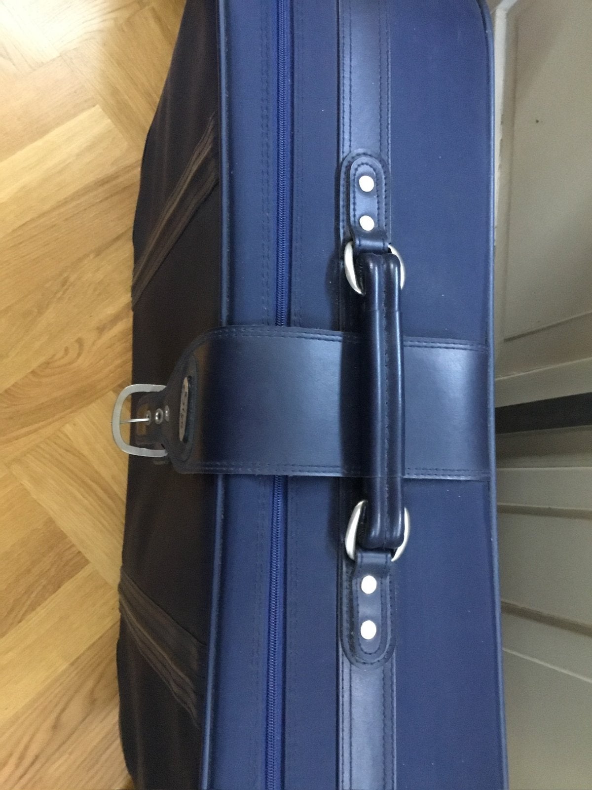 Koffer met 4 wielen en treklus., Overige materialen, Zo goed als nieuw, 70 cm of meer, Wieltjes