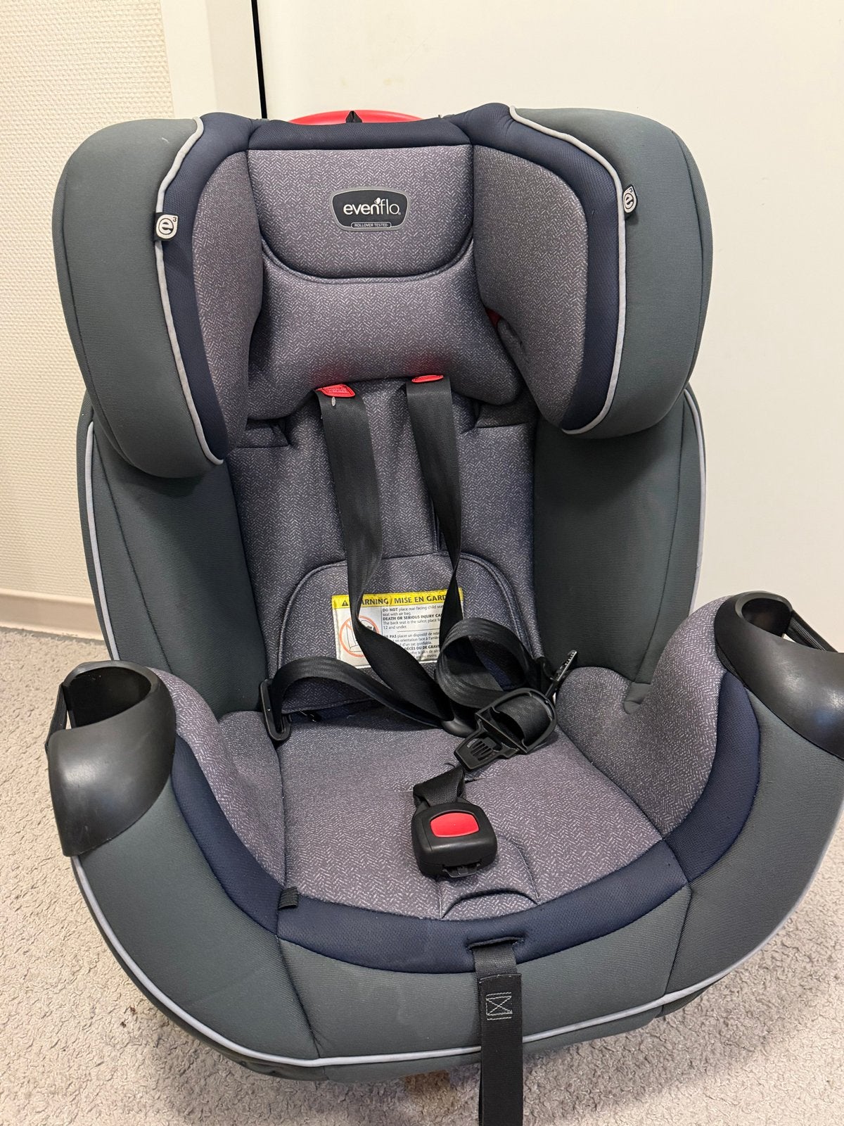 Evenflo autostoel - Comfortabel en veilig voor uw kind, Kinderen en Baby's, Zo goed als nieuw, 9 t/m 36 kg, Ophalen, Overige merken