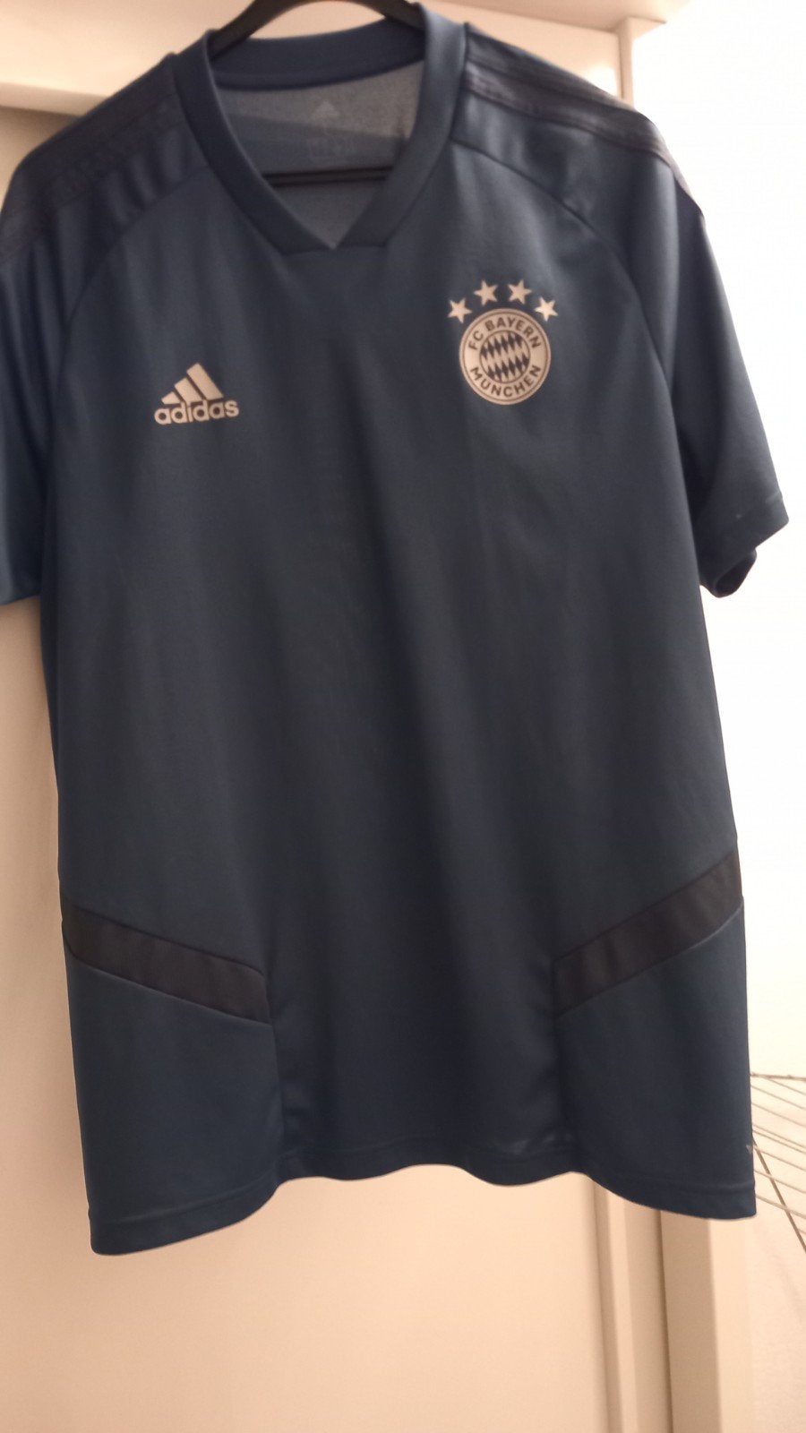Bayern München sport set, Ophalen of Verzenden, Zo goed als nieuw, Rood, Voetbal
