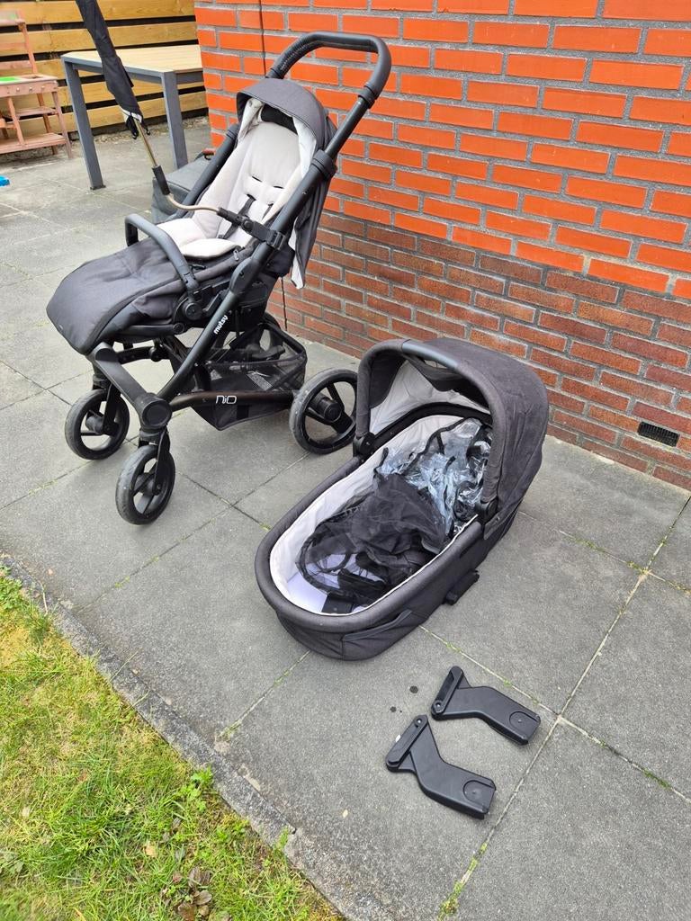 Mutsy Nio kinderwagen zwart., Ophalen, Zo goed als nieuw, Combiwagen, Mutsy