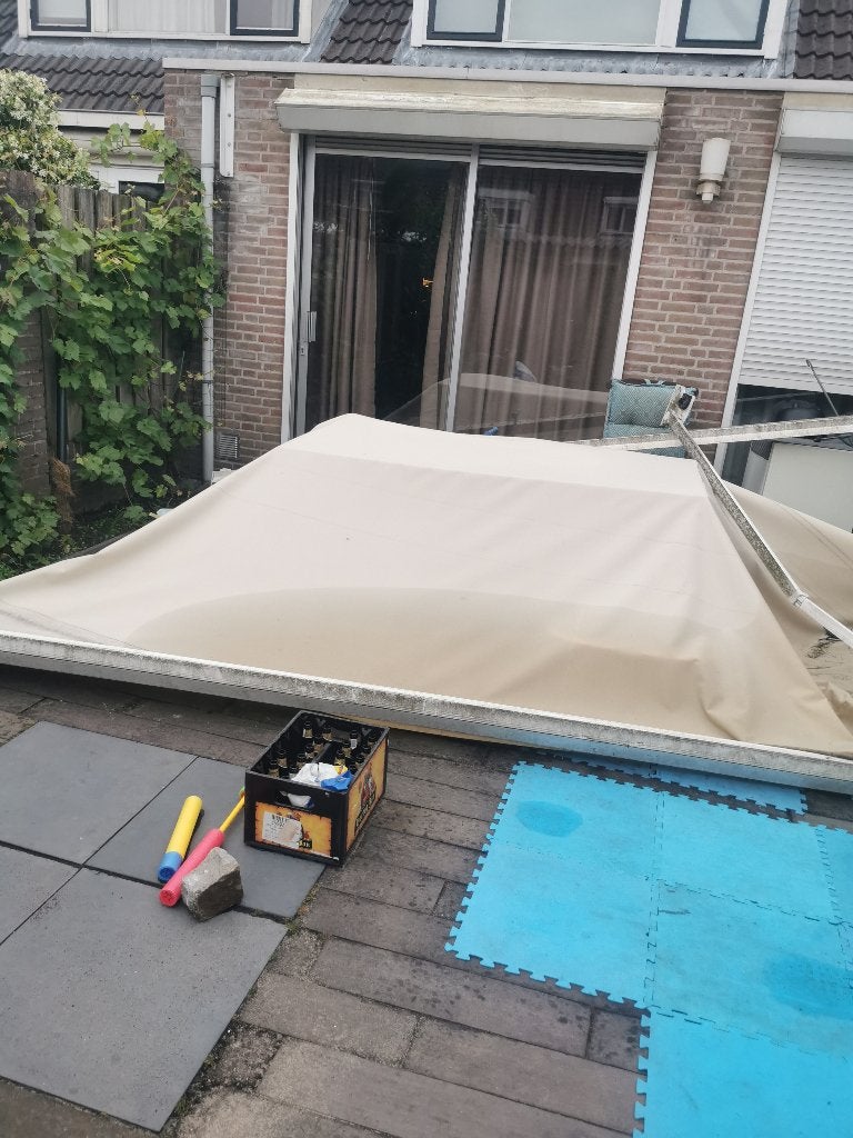 gratis kapotte zonnescherm van 6 mtr, Ophalen, Gebruikt, 450 cm of meer, 150 tot 300 cm