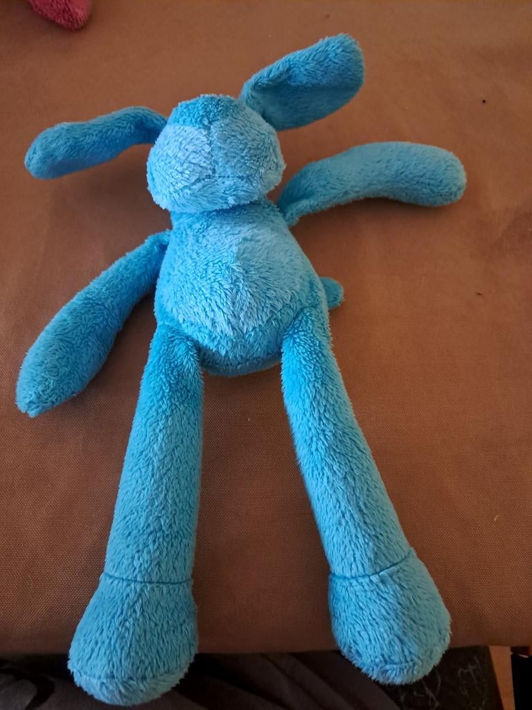 Blauwe knuffel konijn met lange oren en ledematen, Kinderen en Baby's, Speelgoed | Knuffels en Pluche, Ophalen of Verzenden, Zo goed als nieuw