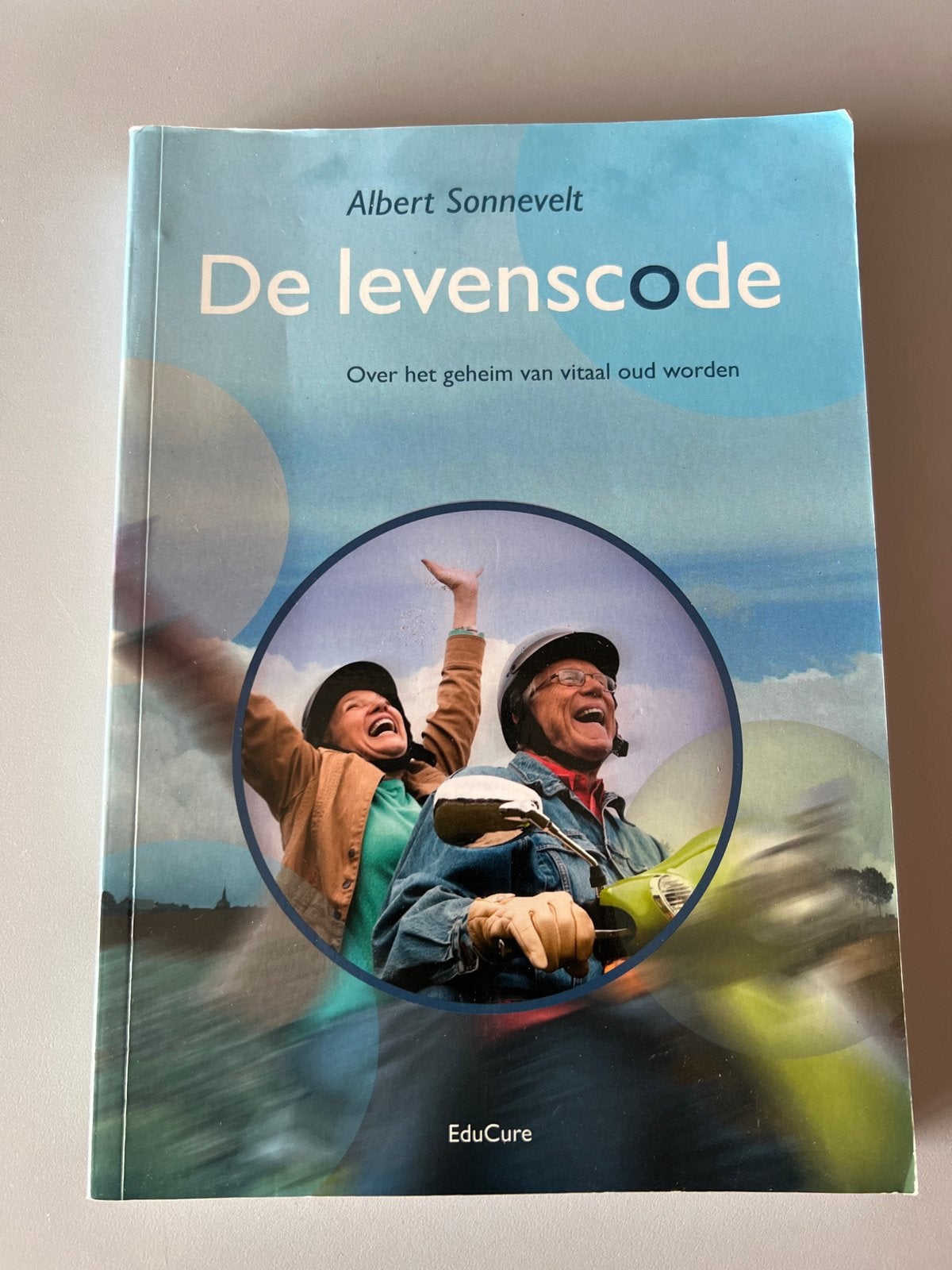 De Levenscode: Over het geheim van vitaal oud worden, Ophalen of Verzenden, Gelezen