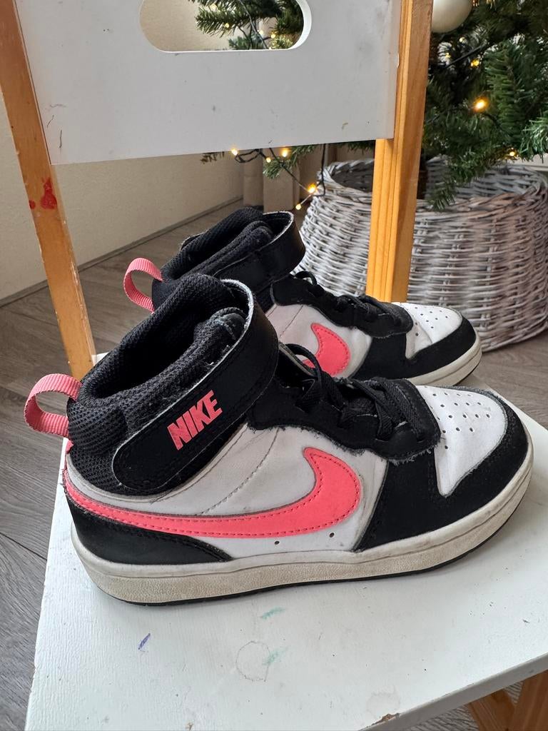 Nike court maat 31, Ophalen of Verzenden, Gebruikt, Jongen of Meisje