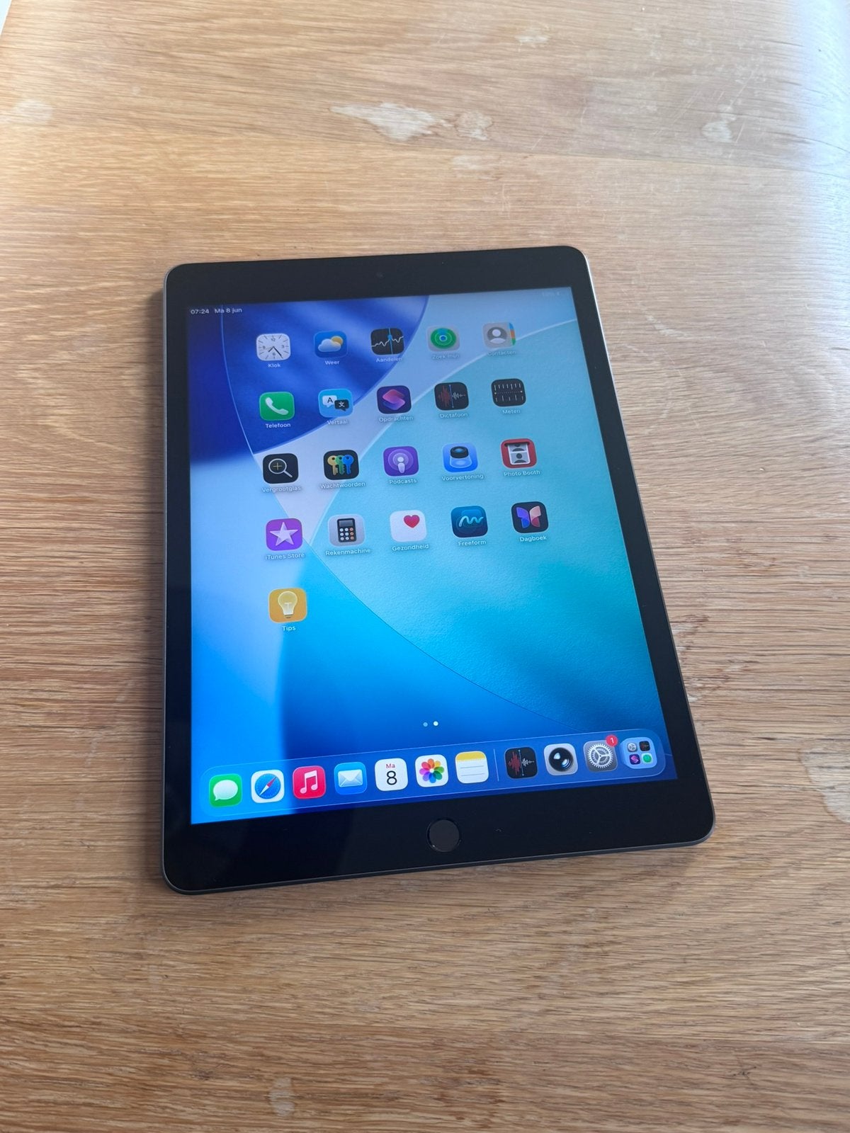 Apple iPad (9e generatie) – 256GB – Nieuwstaat, Computers en Software, Apple iPads, 10 inch, Apple iPad, Zwart, 1 park way apple