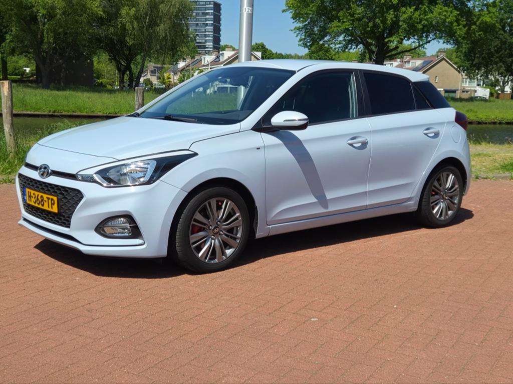 Hyundai i20 1.0 T-gdi Blue 100PK Aut 2020 Blauw, 450 kg, Blauw, 49 €/maand, Origineel Nederlands