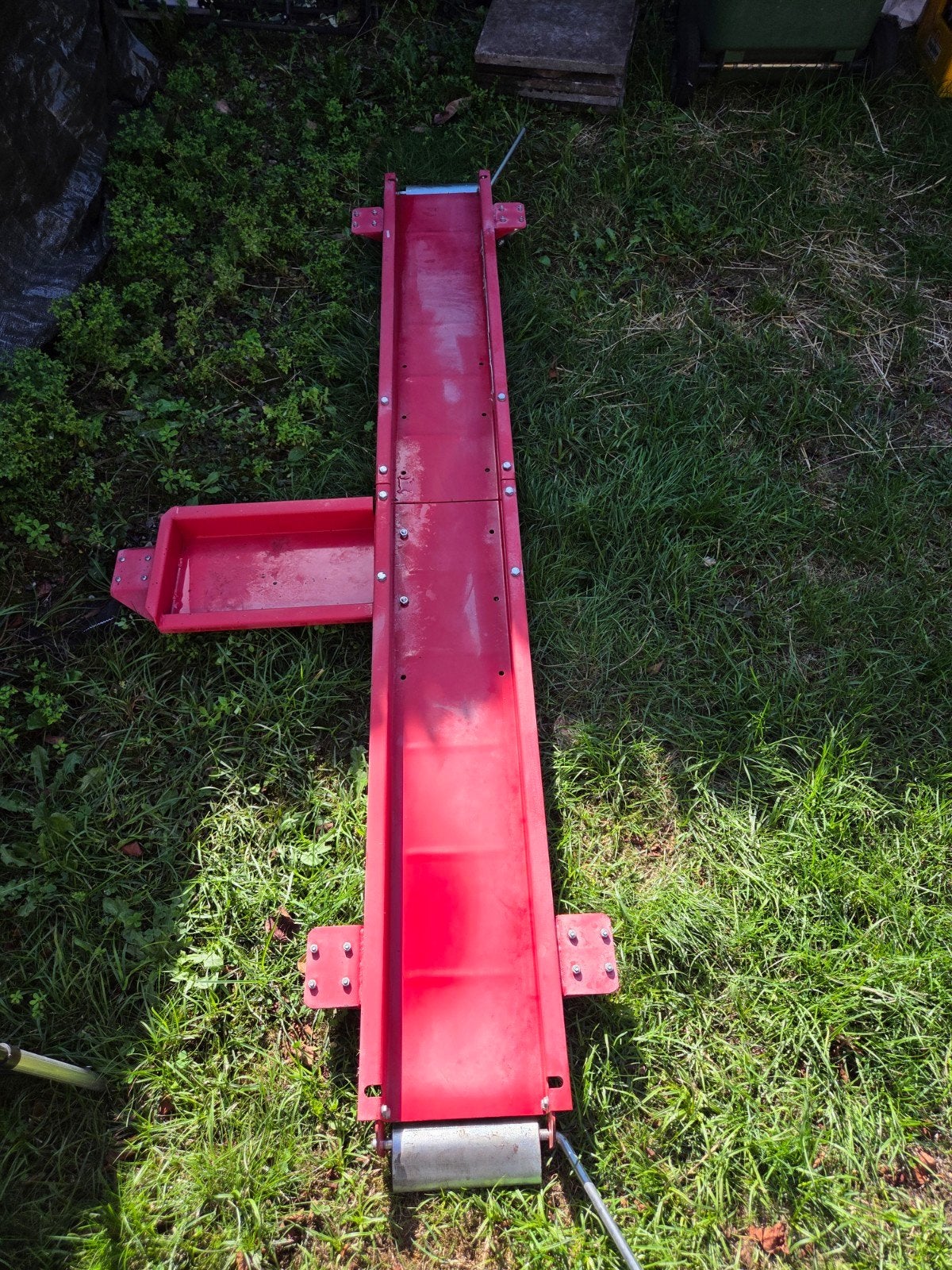 HBM Machines Rode Transportband/Glijbaan - 568kg capaciteit, Ophalen, Gebruikt