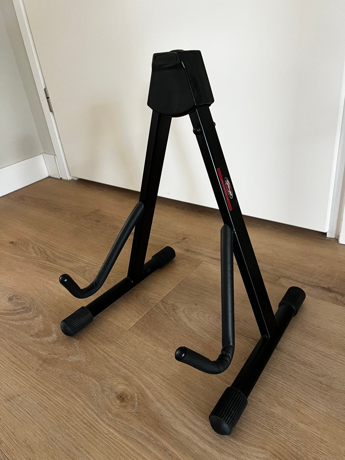 Gitaarstandaard, Ophalen, Zo goed als nieuw, Instrumentstandaard, Gitaar
