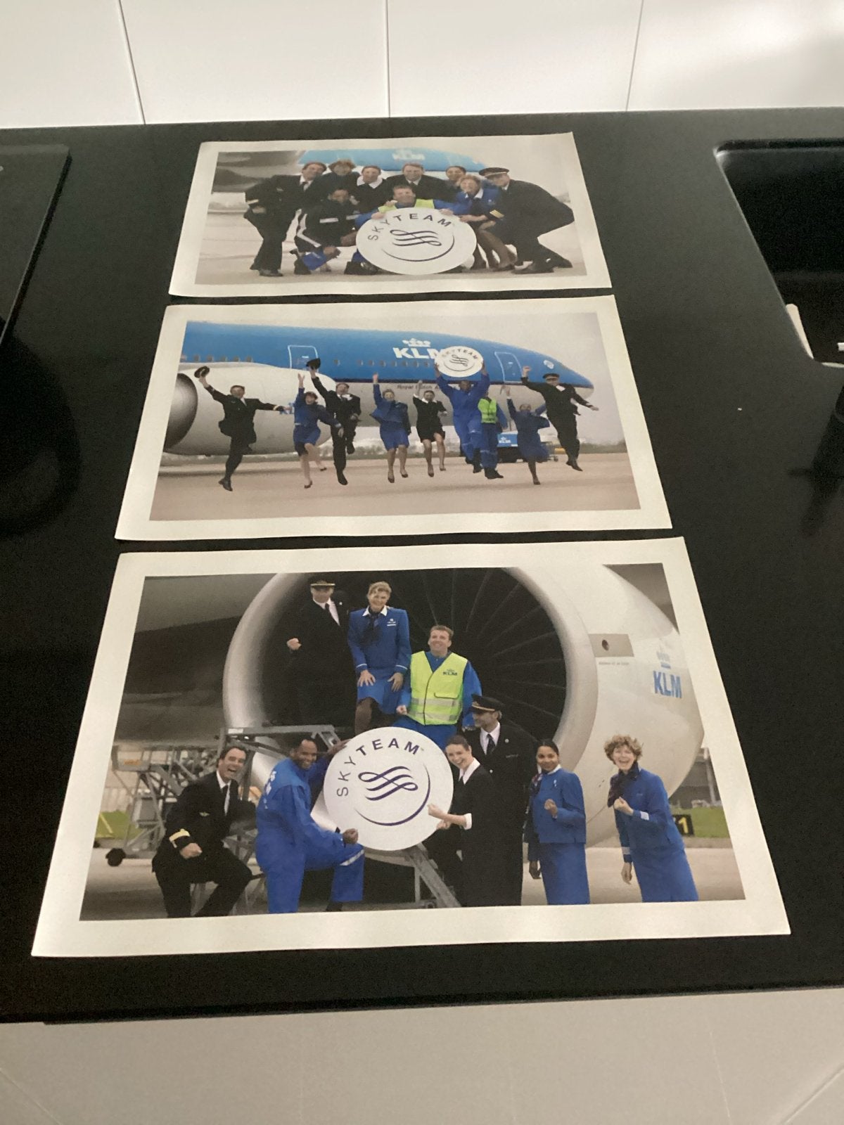 3 KLM SkyTeam posters  - Vliegtuig en personeel, Verzamelen, Ophalen of Verzenden, Nieuw