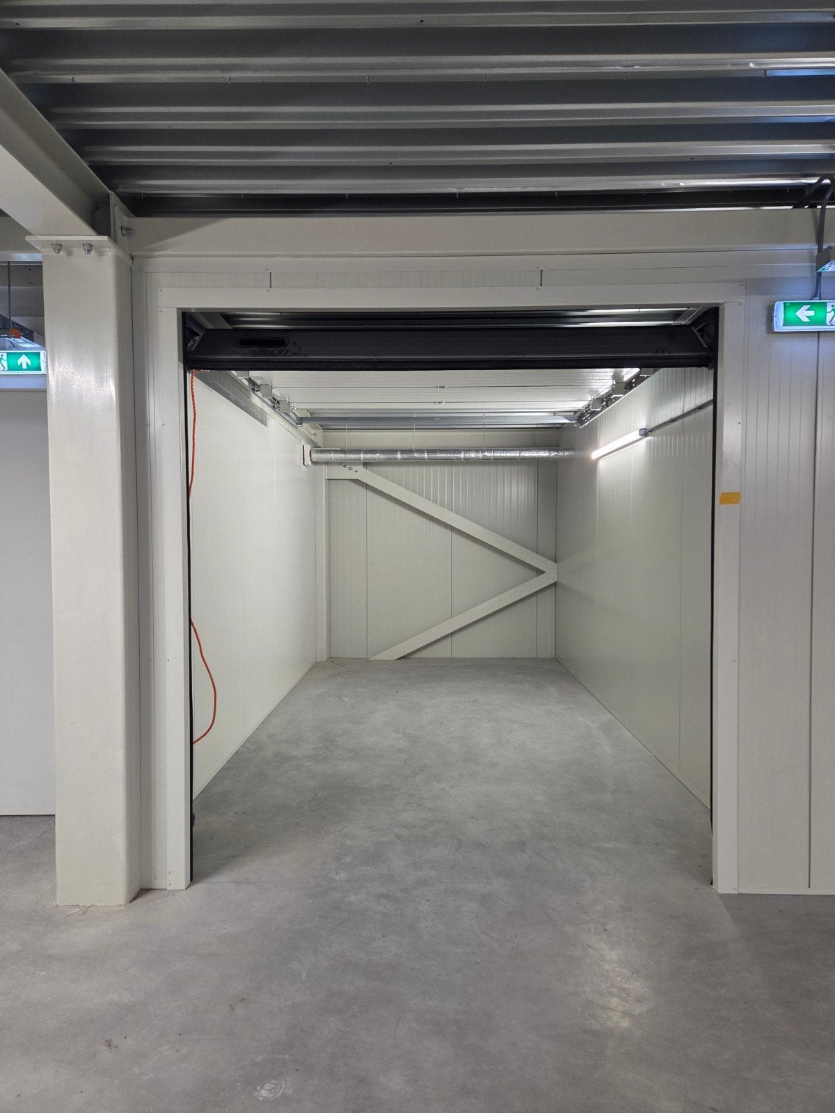 Te huur garagebox 18m2, Auto diversen