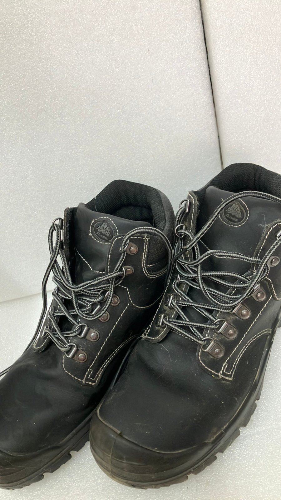 Bata Werkschoenen met stalen neus maat 44, Ophalen of Verzenden, Zo goed als nieuw