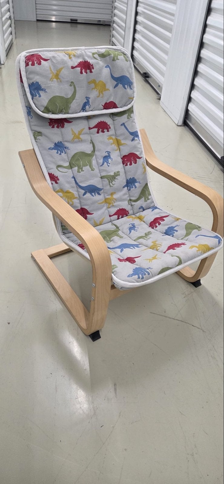 IKEA Poäng kinderstoel met dinosaurus kussen, Ophalen, Zo goed als nieuw, Stoel