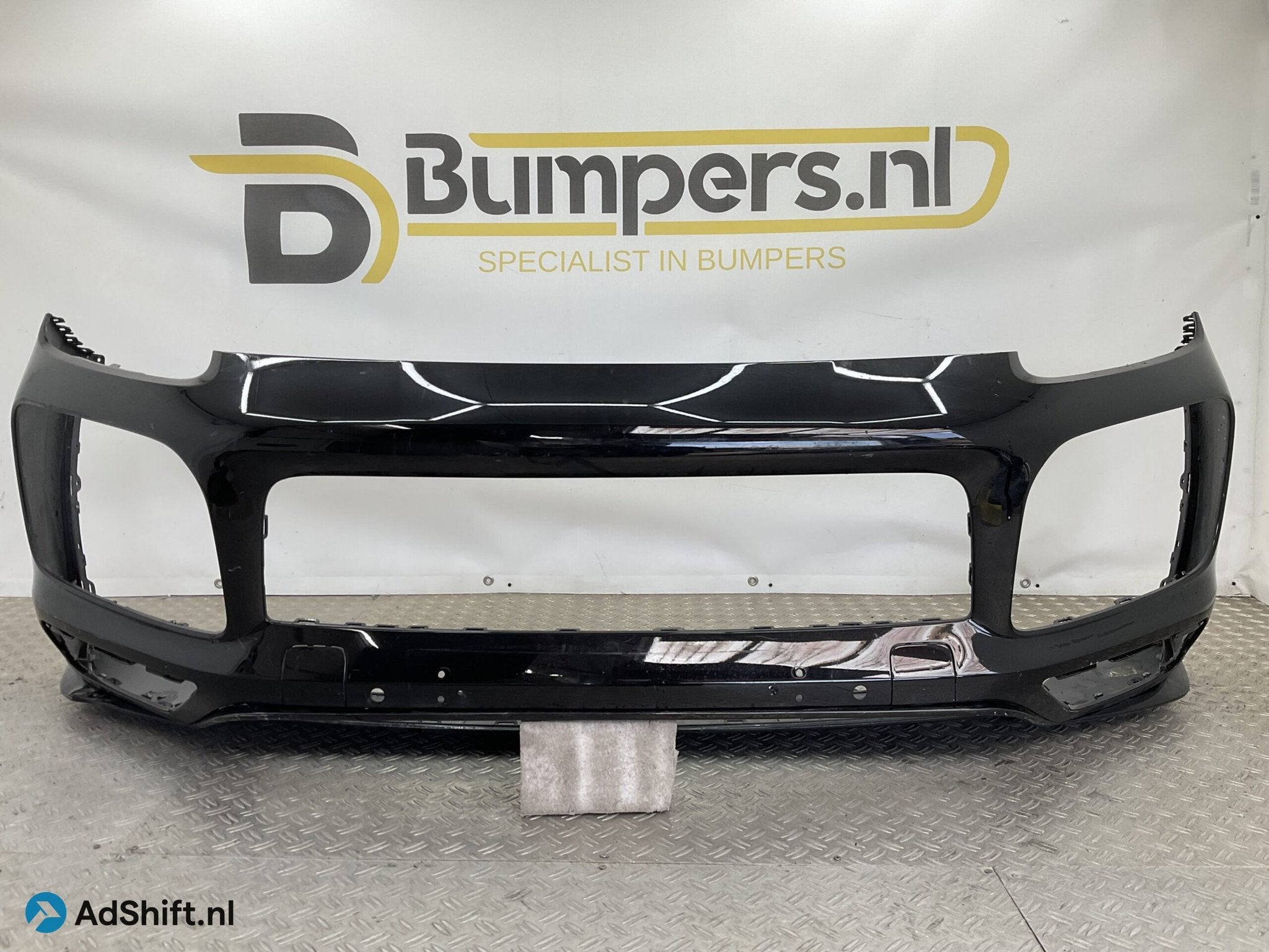 BUMPER Porsche Cayenne 3 Turbo Sport 9Y0807221B VOORBUMPER B