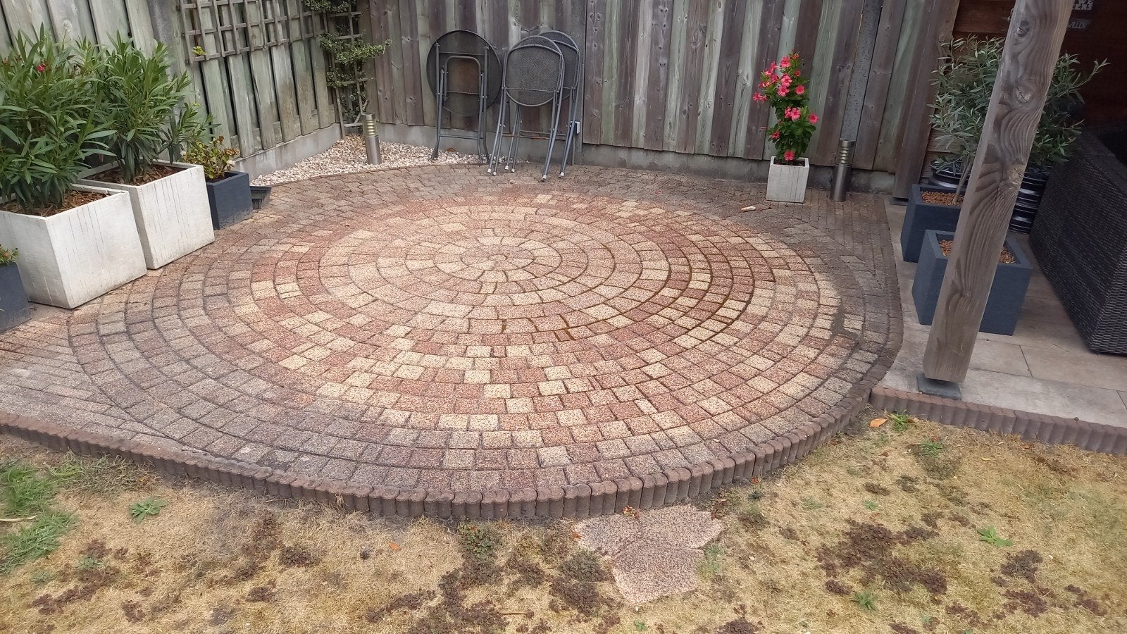 Sierbestrating. Gratis Af Te Halen., Ophalen, Gebruikt, Klinkers, 10 m² of meer