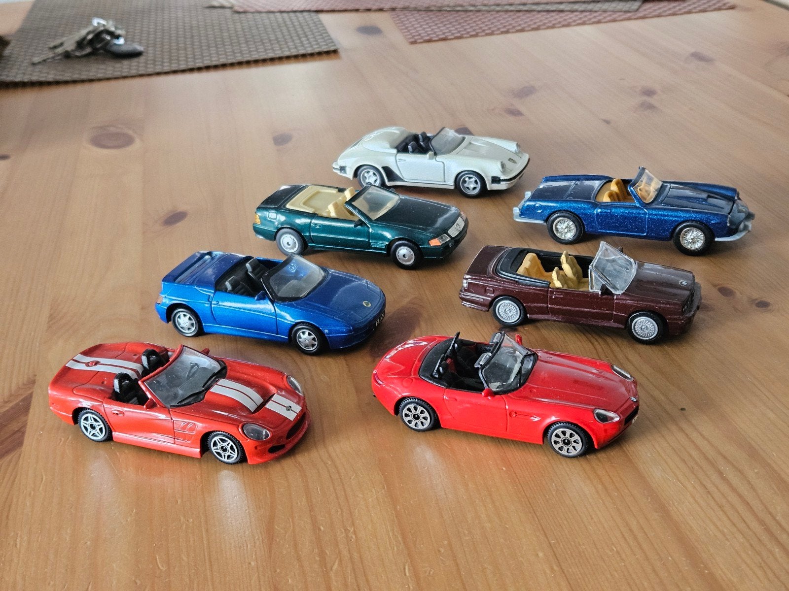 7 modelauto's cabrio in zeer goede staat, Hobby en Vrije tijd, Modelauto's | 1:32, Ophalen of Verzenden, Zo goed als nieuw, Auto