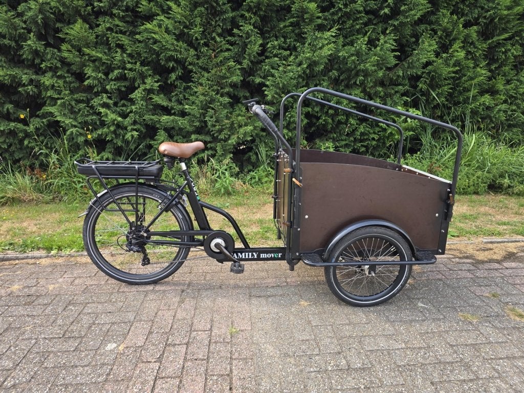 Vogue Bakfiets gebruikte model family mover 2e hands elektri, Fietsen en Brommers, Fietsen | Bakfietsen, Overige merken, 4 kinderen of meer