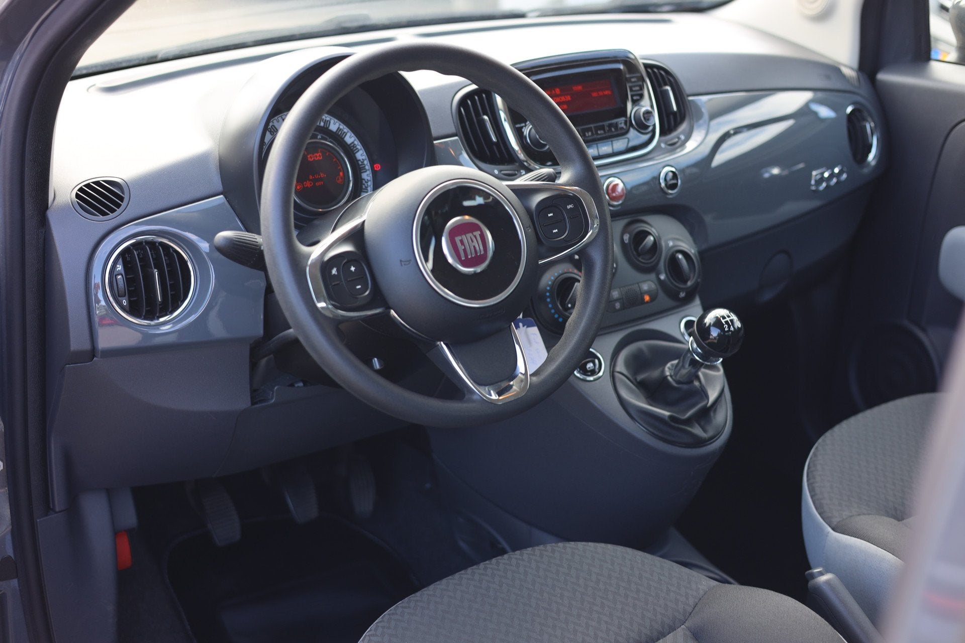Fiat 500 1.0 TWINAIR | AIRCO | 15 INCH | NL AUTO (bj 2016), Auto's, Voorwielaandrijving, Stof, Gebruikt, Euro 6