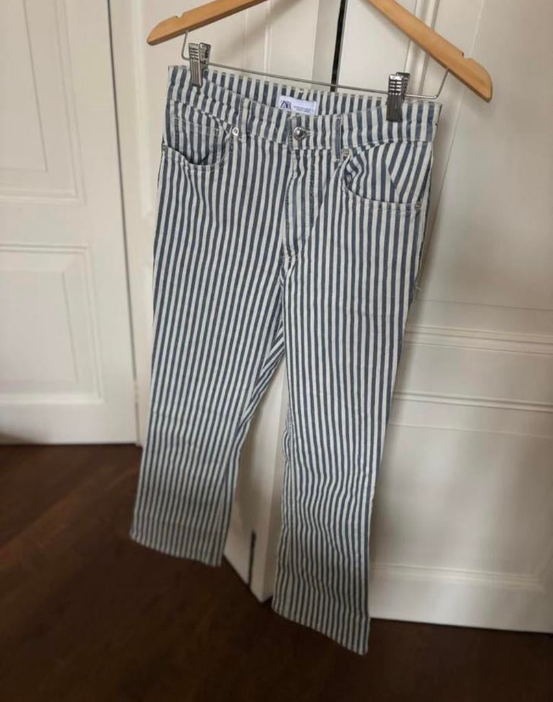 Zware gestreepte jeans,flared cropped spijkerbroek, maat S/M, Kleding | Dames, Spijkerbroeken en Jeans, Ophalen of Verzenden, Nieuw