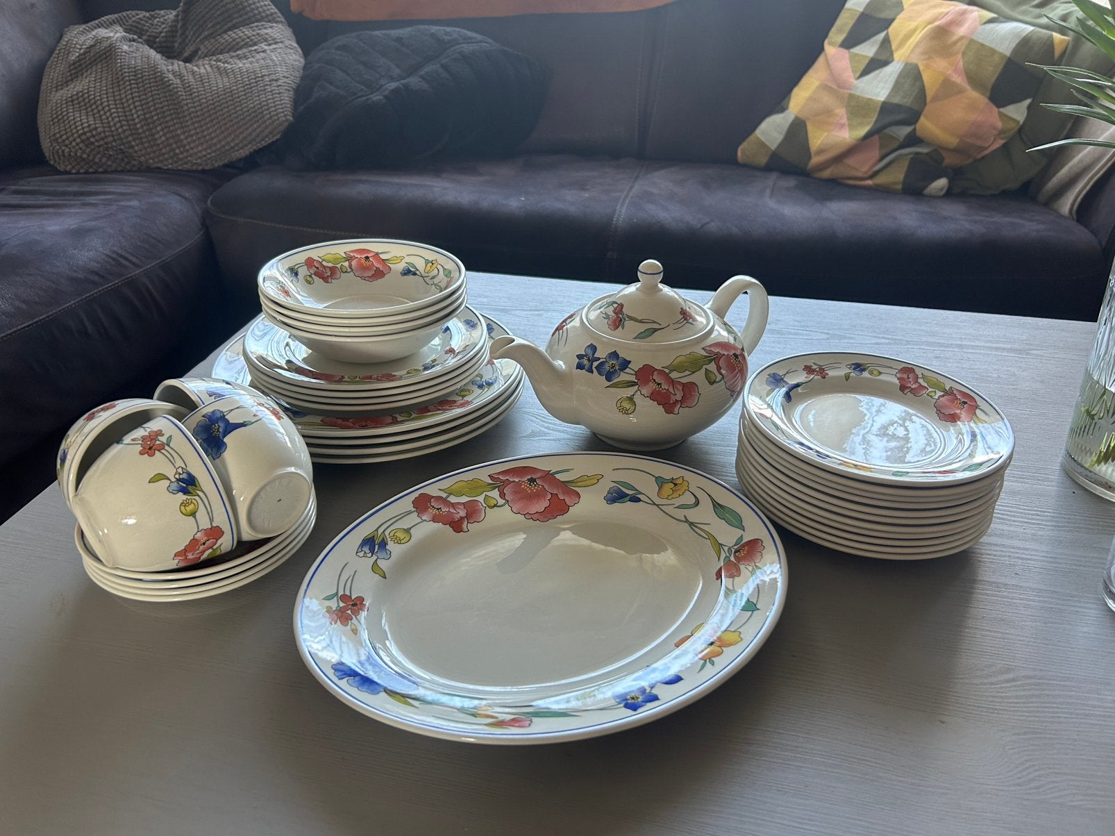 Servies van alpine meadow, Ophalen