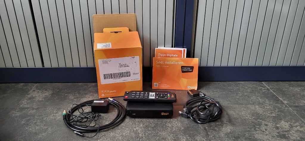 Humax digitale ontvanger (Ziggo), Ophalen of Verzenden, Gebruikt, Decoder