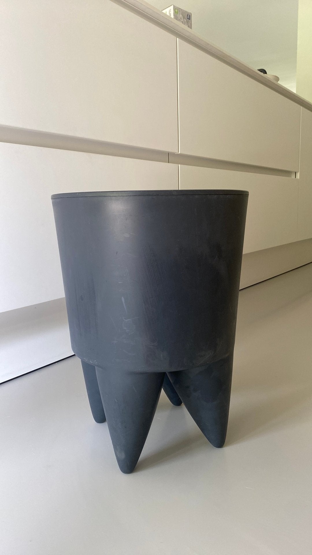 Philippe Starck XO Bubu krukje, Ophalen, Zo goed als nieuw, 25 tot 50 cm, Rond