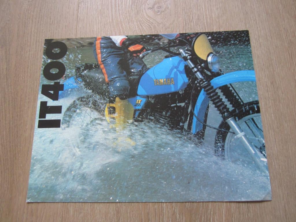 Yamaha IT 400 brochure folder 1979, Motoren, Ophalen of Verzenden, Yamaha