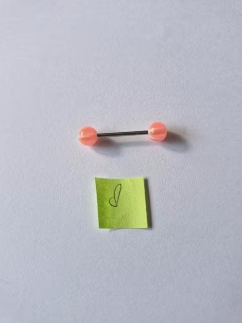 Tongpiercing lichtroze met wit groene ster nr8 h, Sieraden, Tassen en Uiterlijk, Piercings, Tongpiercing, Staal, Onbekend, Nieuw