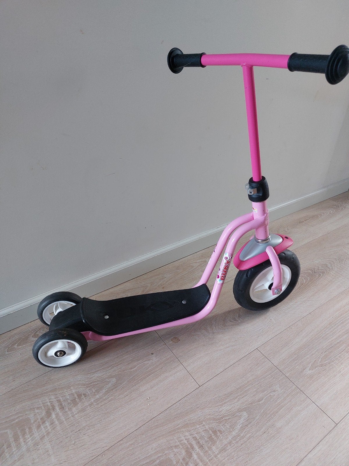 Puky roze step, Fietsen en Brommers, Ophalen, Gebruikt, Gewone step, Puky