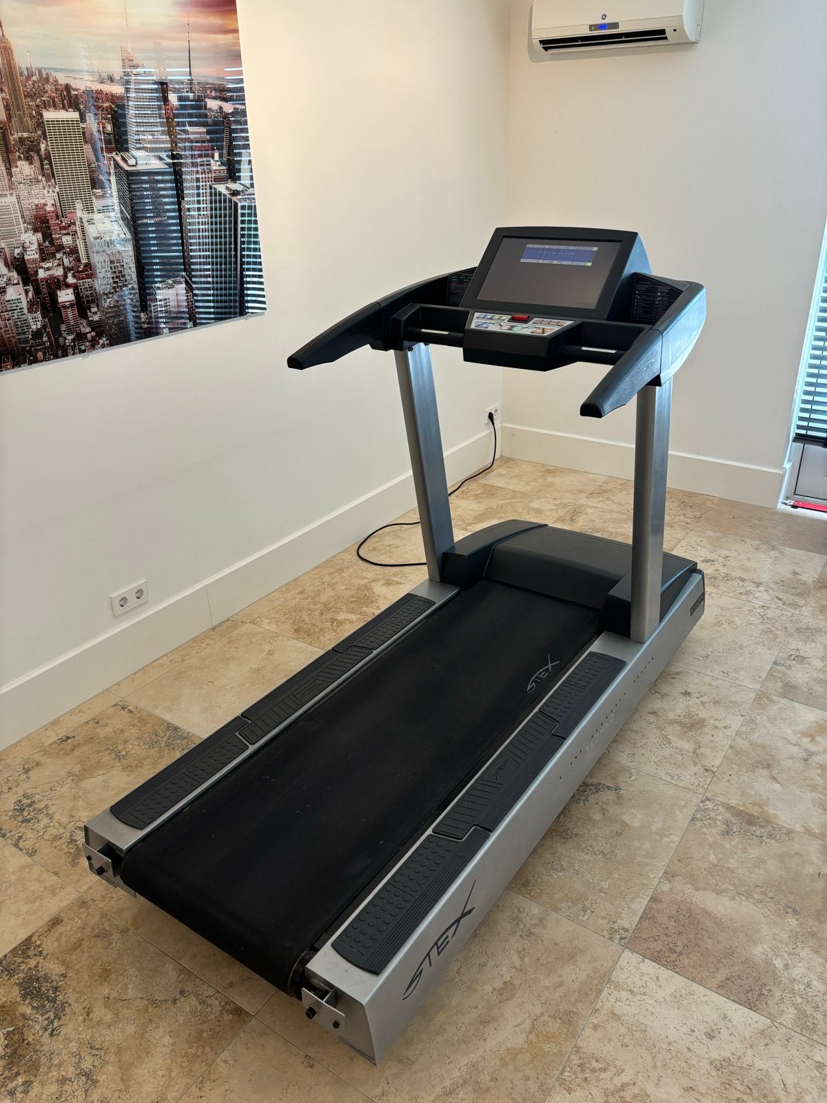 Stex 8020TX Loopband - Professionele Fitnesservaring, Sport en Fitness, Ophalen, Gebruikt, Metaal, Loopband