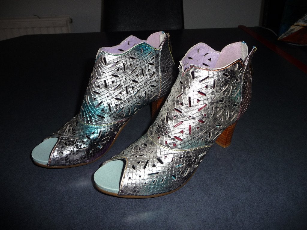 dames schoenen Laura Vita pumps, Pumps, Overige kleuren, Ophalen of Verzenden, Zo goed als nieuw