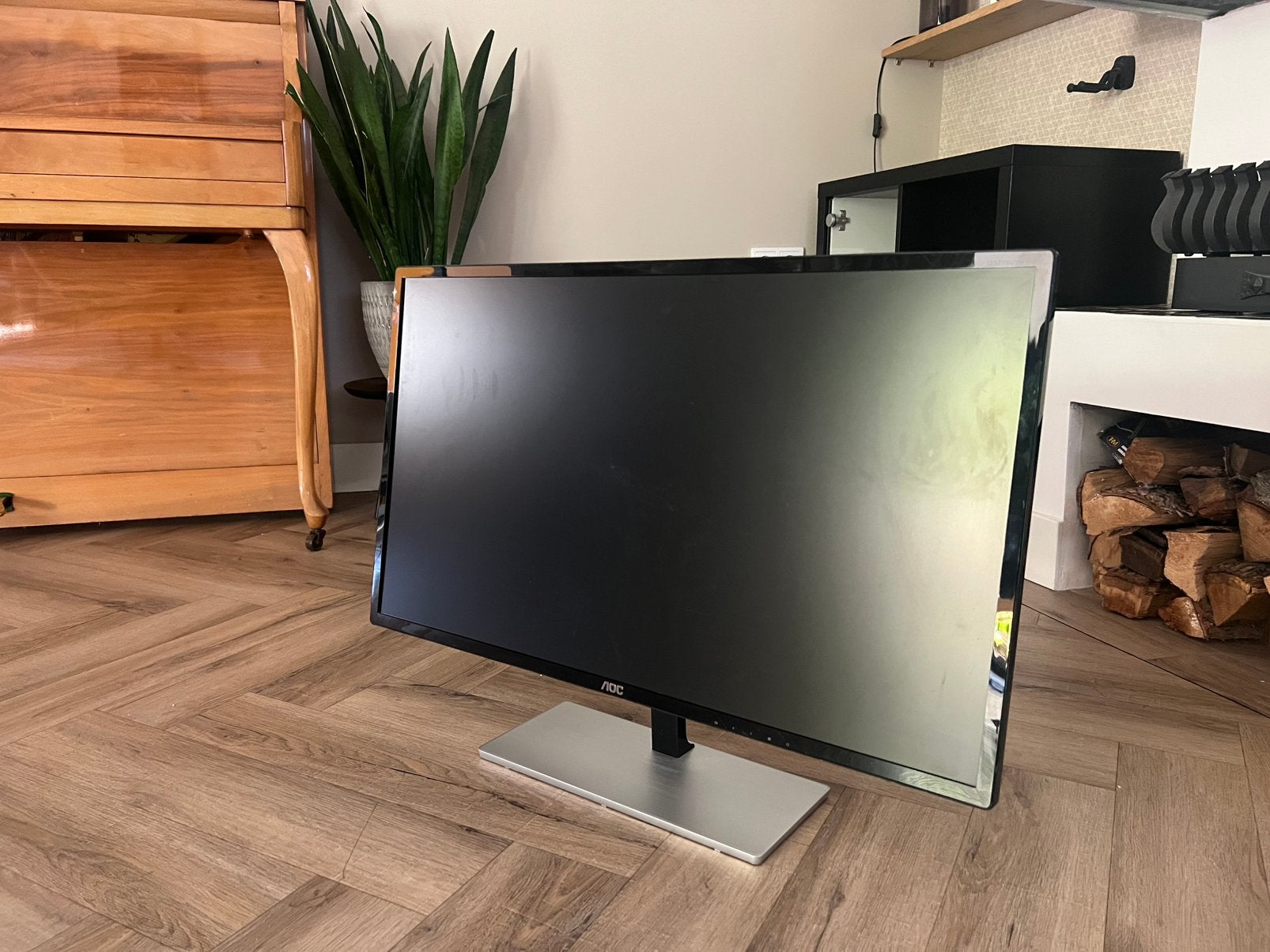 Monitor: AOC q3279vwfd8, Computers en Software, Monitoren, Zo goed als nieuw, 61 t/m 100 Hz, Quad HD (2K), Ophalen