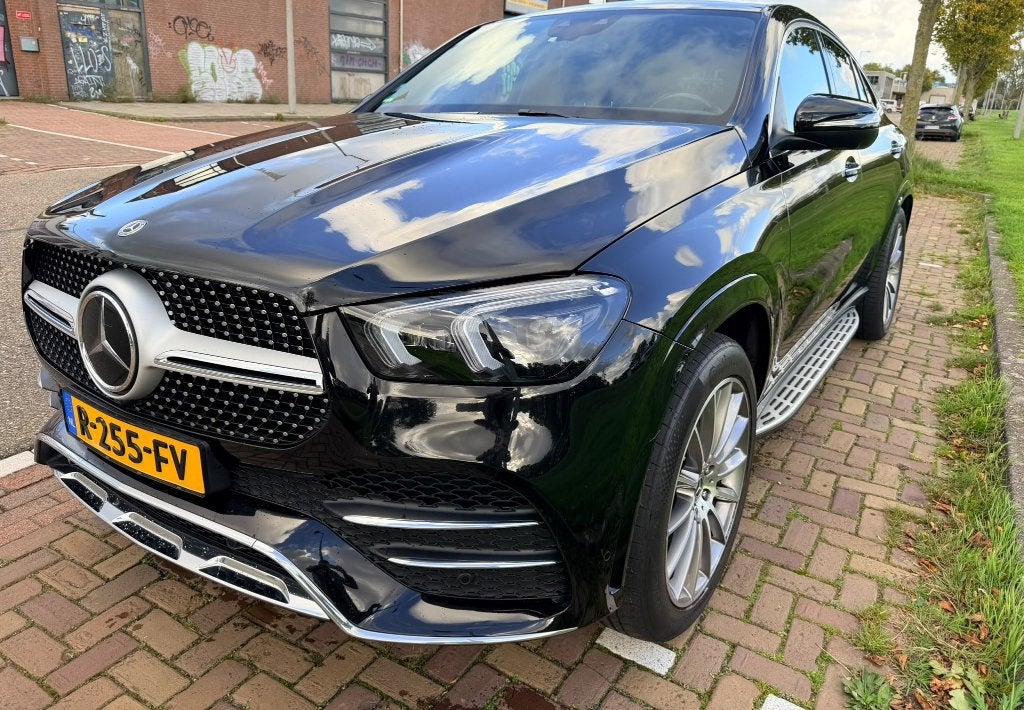 Mercedes-Benz GLE350de Coupé AMG 2022 BTW-auto 2 jr garantie, Auto's, Dealer onderhouden, Sound system, 4 cilinders, Zwart