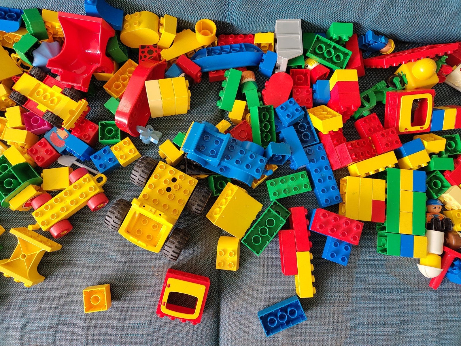 Grote partij LEGO Duplo met figuren en dieren, Ophalen of Verzenden
