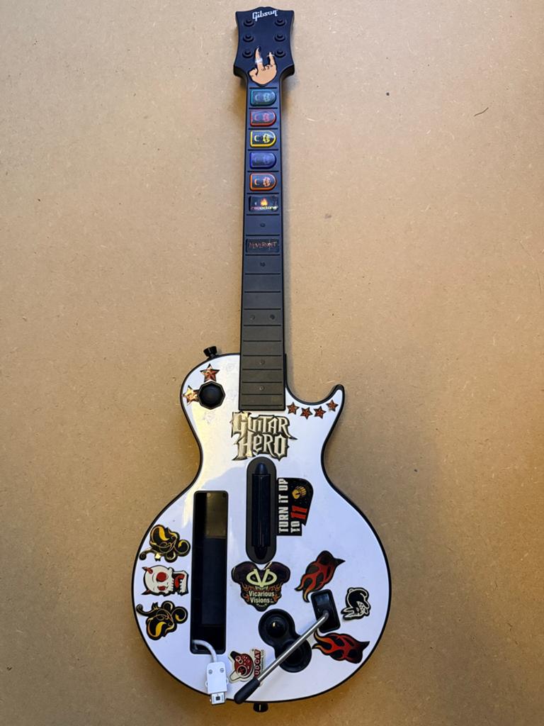 Guitar hero gitaar, Spelcomputers en Games, Gitaar, Drumstel of Dj-set, Ophalen of Verzenden, Zo goed als nieuw, Draadloos