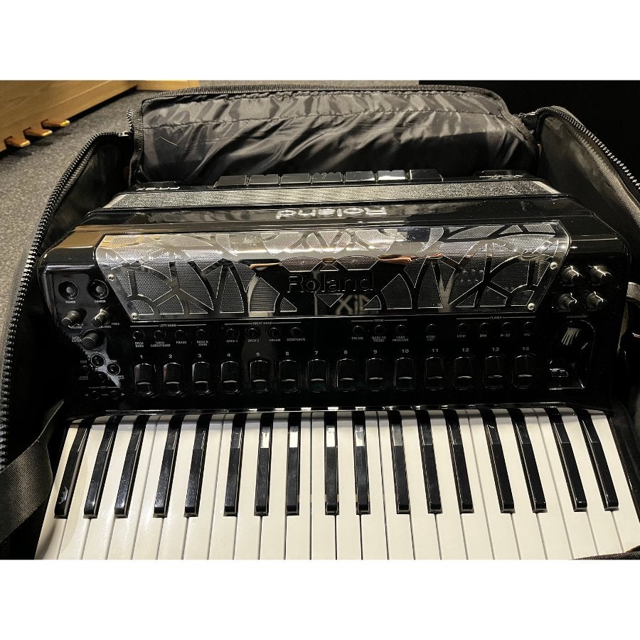 Roland FR8X Accordeon - Occasion, Overige merken, Gebruikt, Met koffer, Roland Europe Group Limited