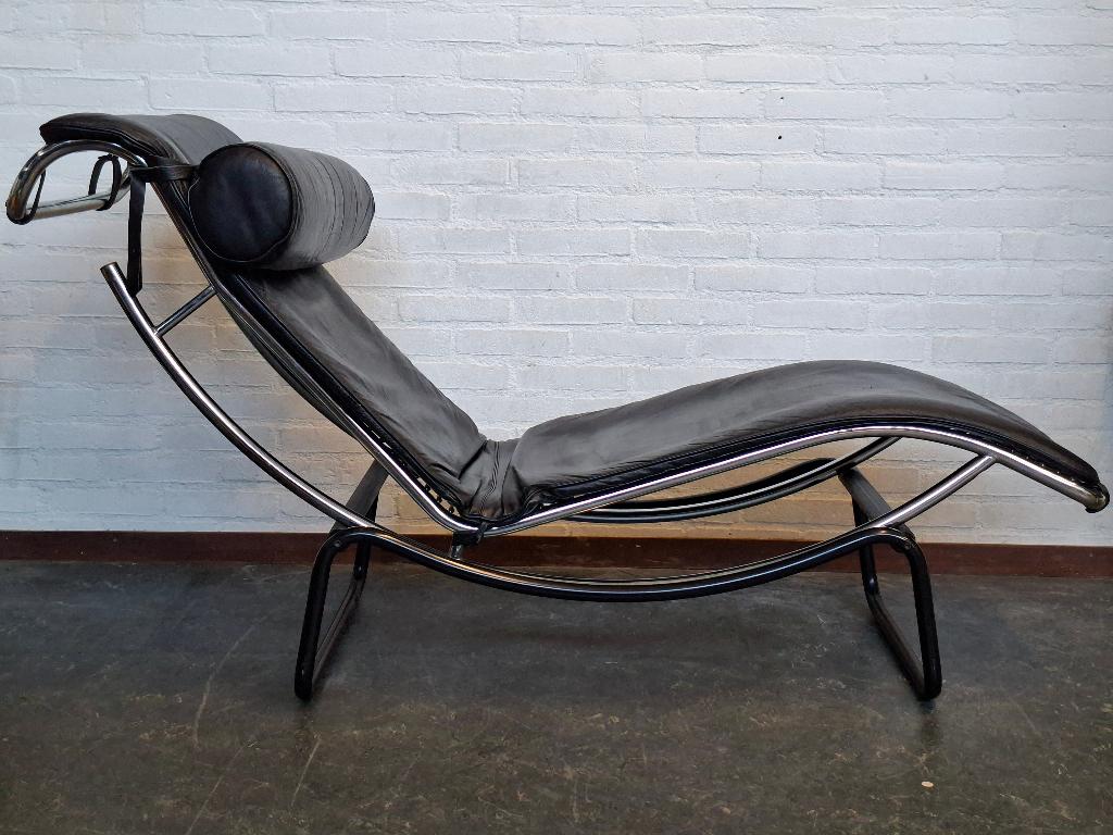 Replica LC4 Le Corbusier chaise longue, Ophalen, Eenpersoons, Minder dan 150 cm, 150 cm of meer