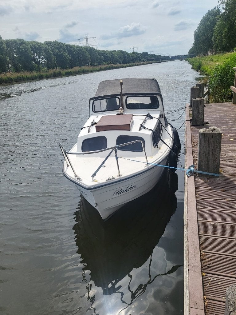Mayland met Suzuki 15 PK viertakt + trailer, Overige merken, Gebruikt, Kajuitboot, 15 pk