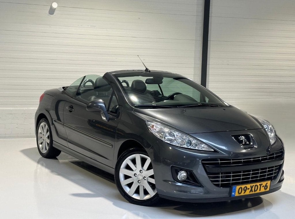 Peugeot 207 1.6 VTI CC 88KW 2012 Grey, Voorwielaandrijving, Zwart, 4 cilinders, Cabriolet