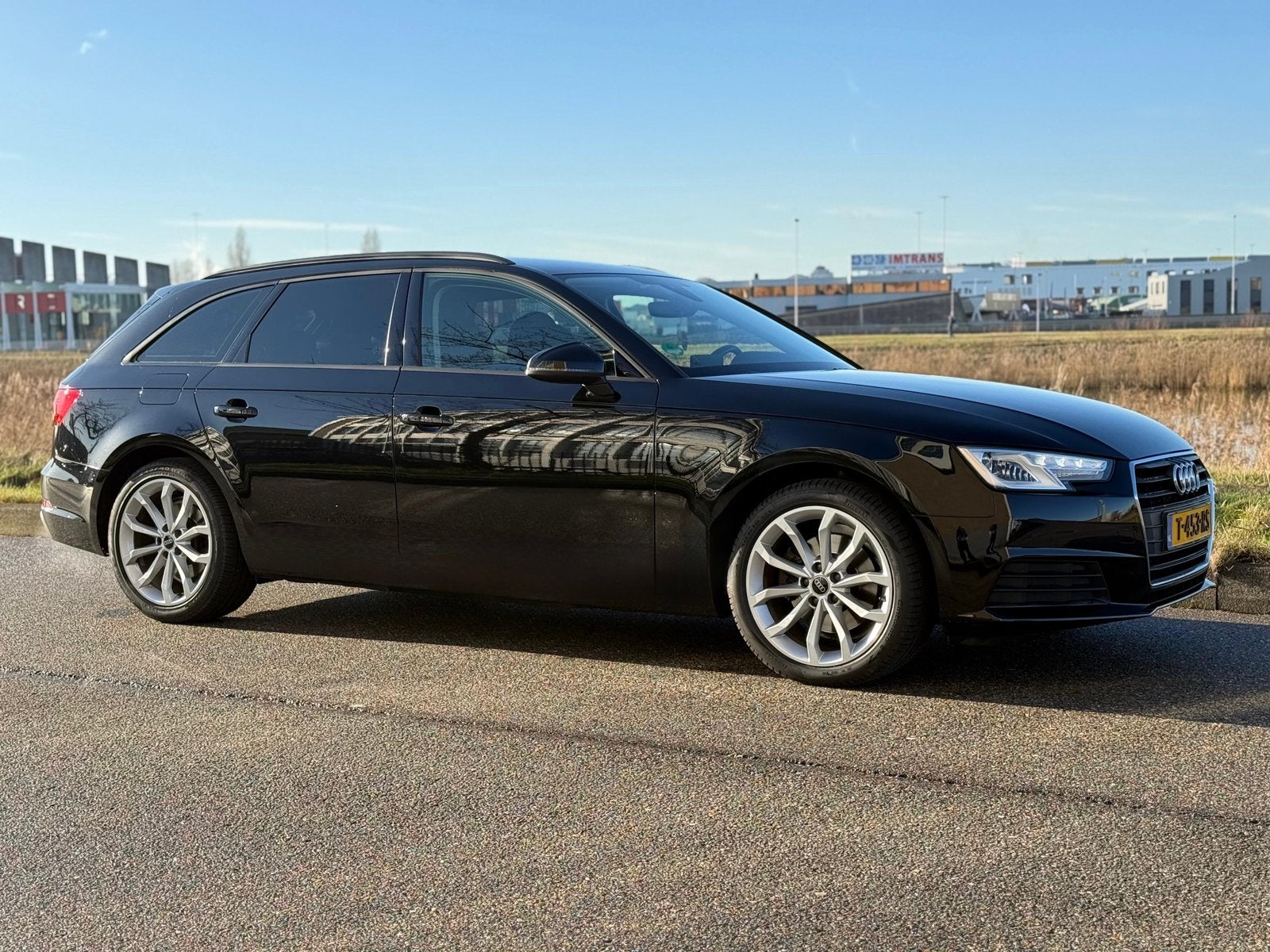 Audi A4 35 Tfsi 150pk Mhev S Tronic 2019 Zwart, Auto's, Audi, 4 cilinders, 1984 cc, A4, Zwart