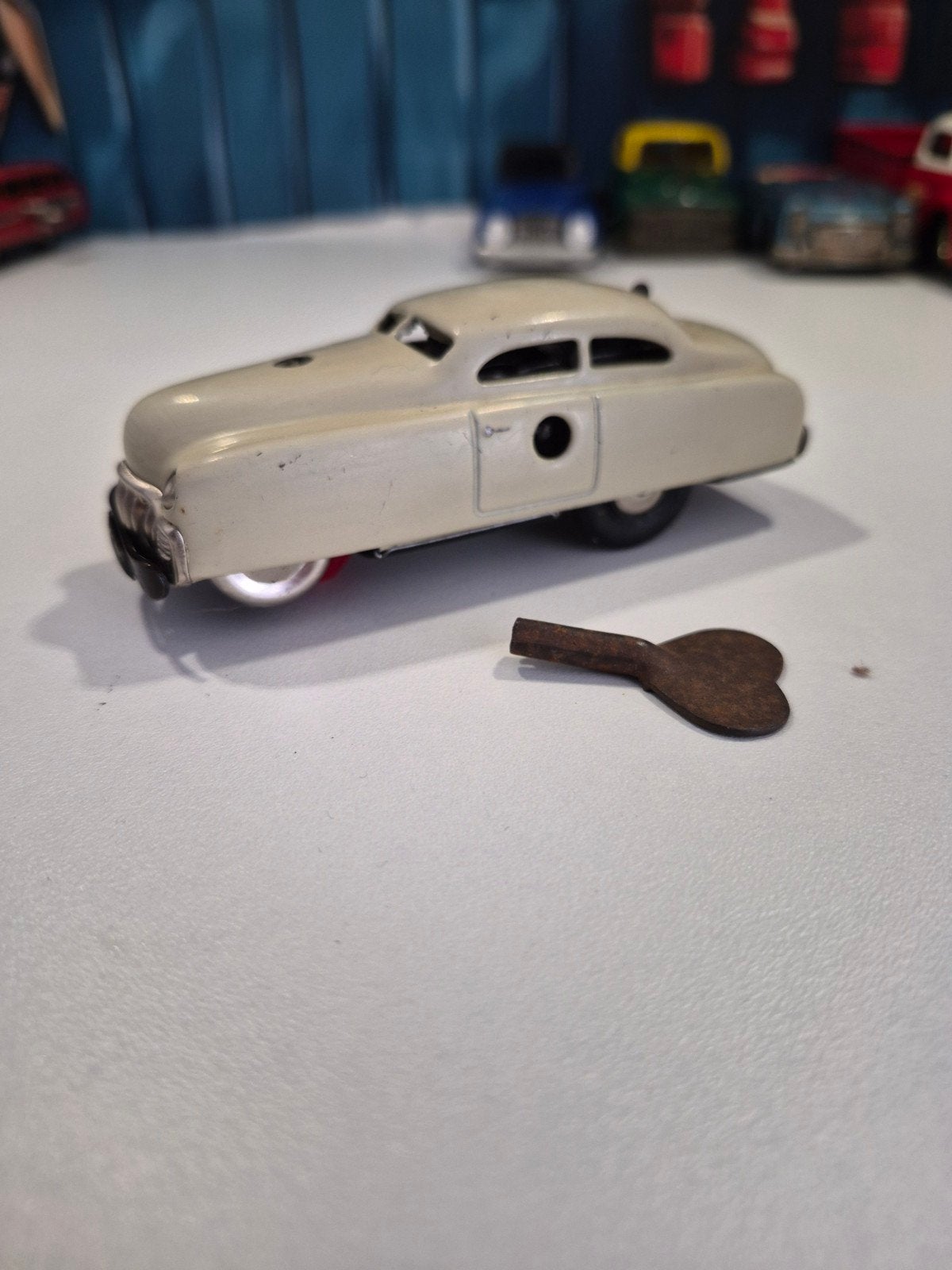 Schuco Oldtimer Auto met Opwindsleutel - Vintage Speelgoed, Antiek en Kunst, Ophalen of Verzenden