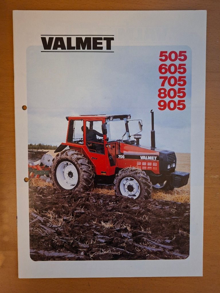Folder Valmet 505, 605, 705, 805 en 905, Ophalen of Verzenden, Gelezen, Tractor en Landbouw